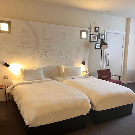 pentahotel Inverness Esterno foto
