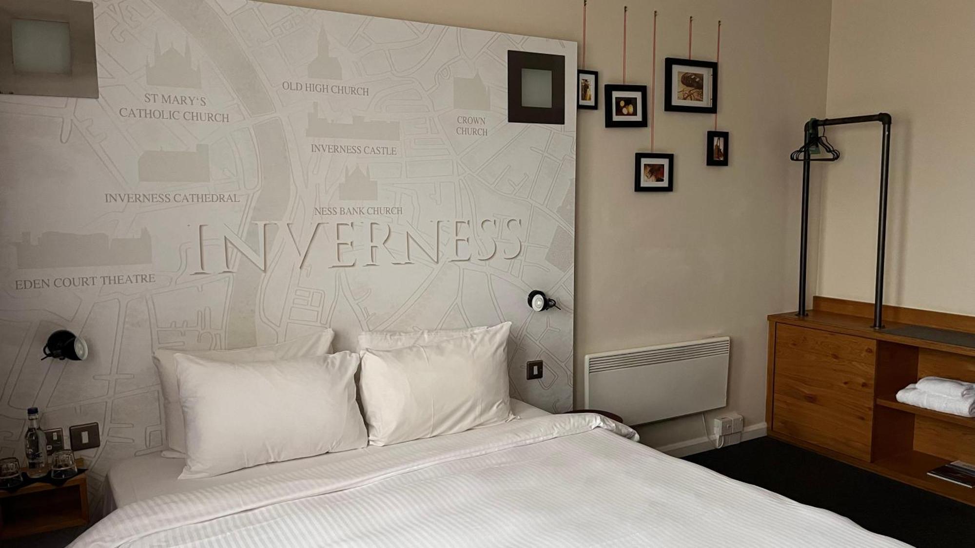 pentahotel Inverness Esterno foto