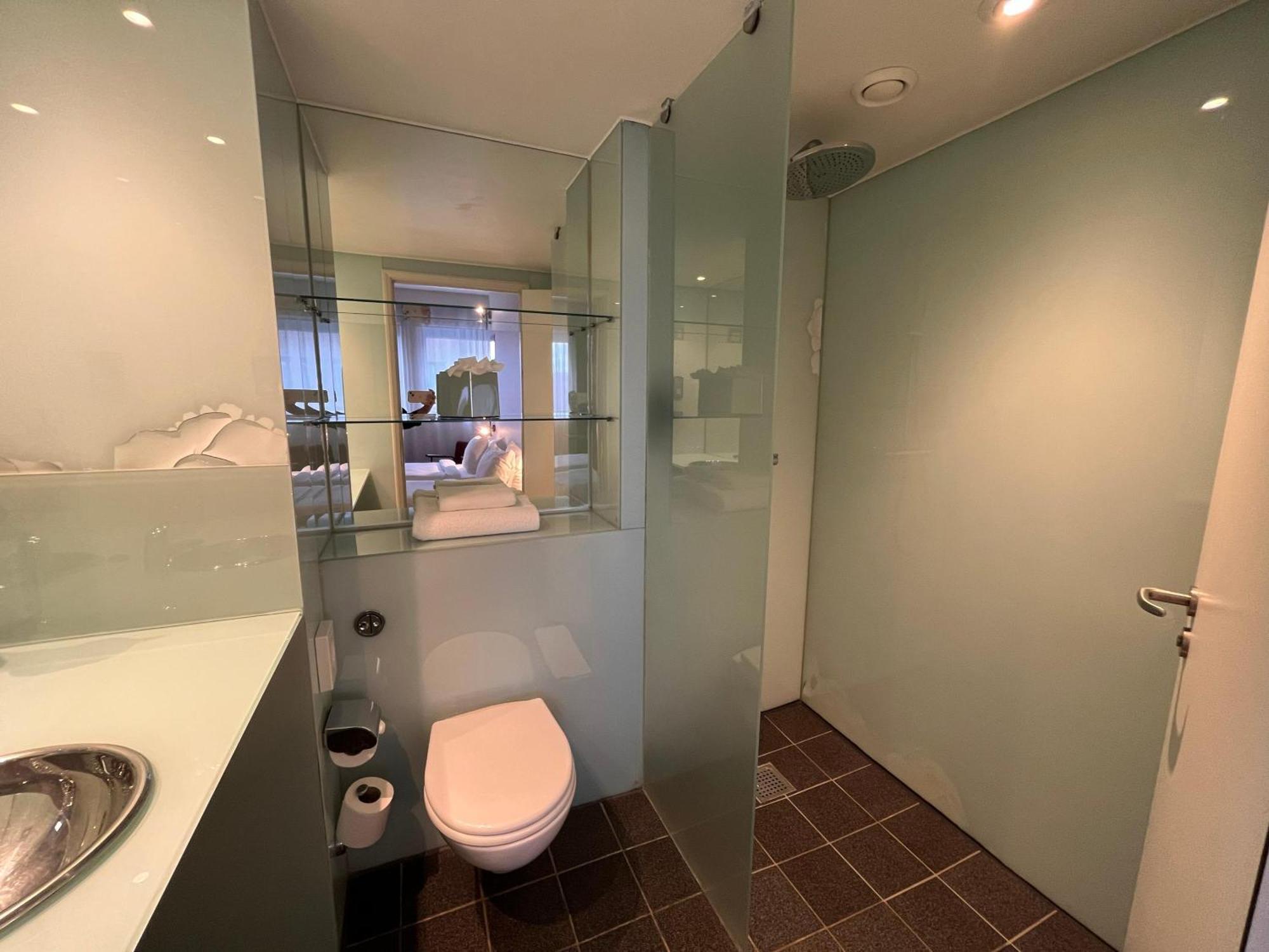 pentahotel Inverness Esterno foto