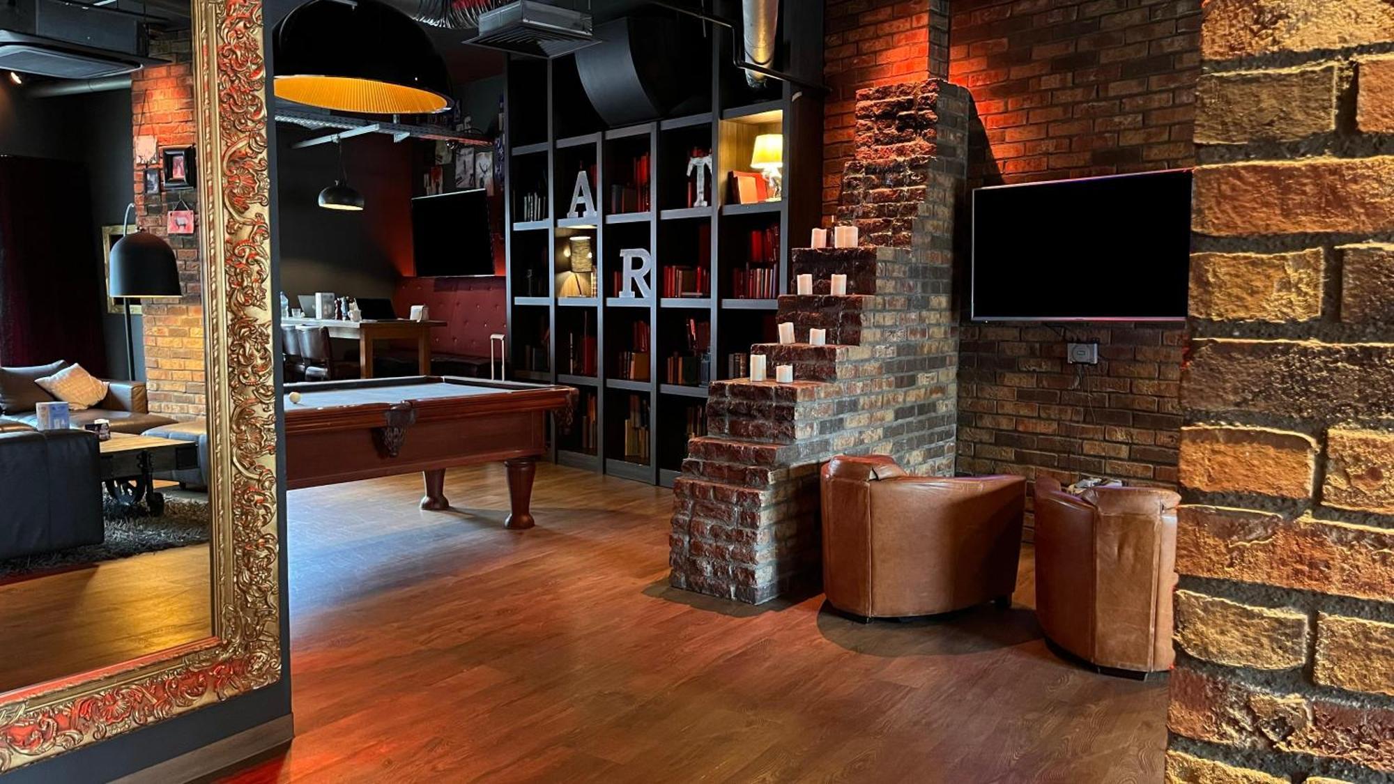 pentahotel Inverness Esterno foto