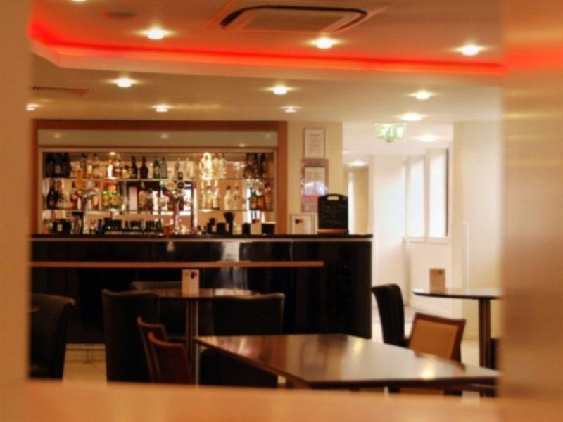 pentahotel Inverness Esterno foto
