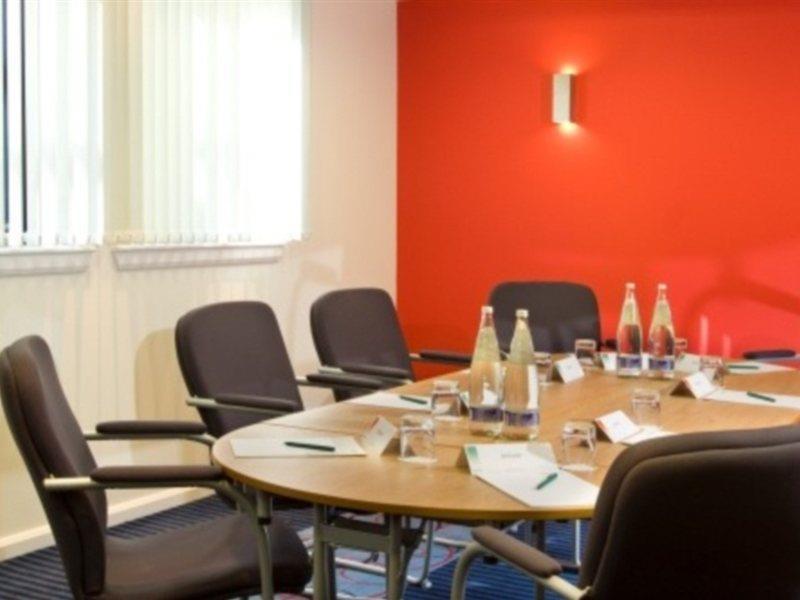 pentahotel Inverness Esterno foto